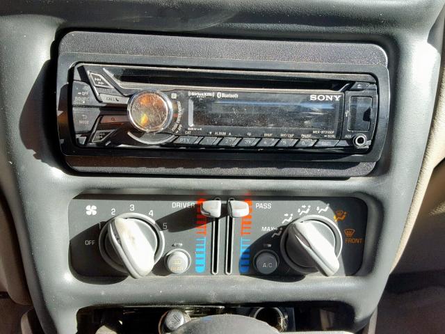 1G2WP52KX2F186278 - 2002 PONTIAC GRAND PRIX MAROON photo 9