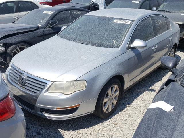 WVWAK73C37E226494 - 2007 VOLKSWAGEN PASSAT 2.0 SILVER photo 2