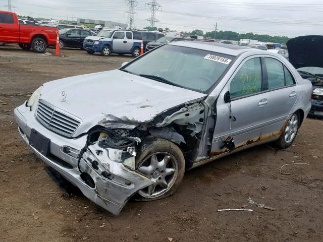 WDBRF61J82F263240 - 2002 MERCEDES-BENZ C 240 SILVER photo 2