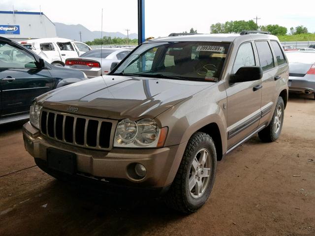 1J4HR48N06C278298 - 2006 JEEP GRAND CHER TAN photo 2