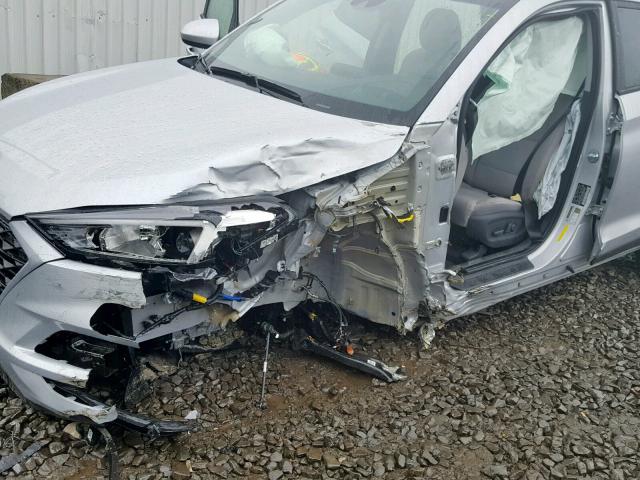 KM8J33A44KU846945 - 2019 HYUNDAI TUCSON LIM SILVER photo 9