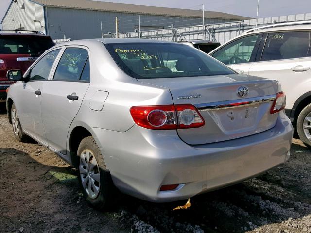 2T1BU4EE0DC074037 - 2013 TOYOTA COROLLA BA SILVER photo 3