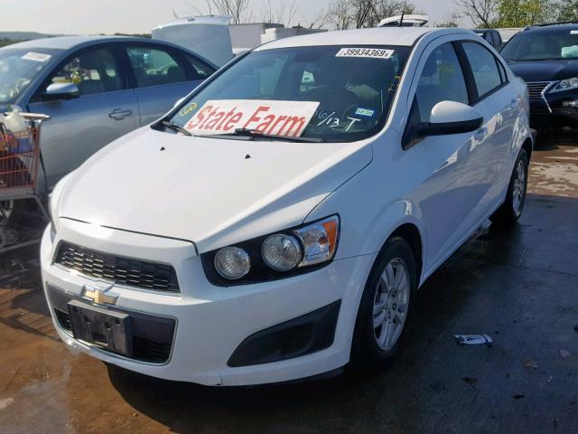 1G1JA5SH6C4167938 - 2012 CHEVROLET SONIC LS WHITE photo 2