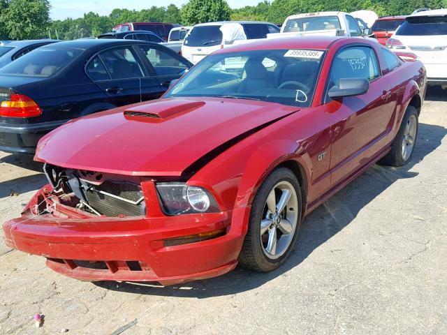 1ZVHT82H185165918 - 2008 FORD MUSTANG GT RED photo 2