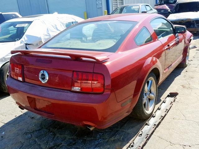 1ZVHT82H185165918 - 2008 FORD MUSTANG GT RED photo 4