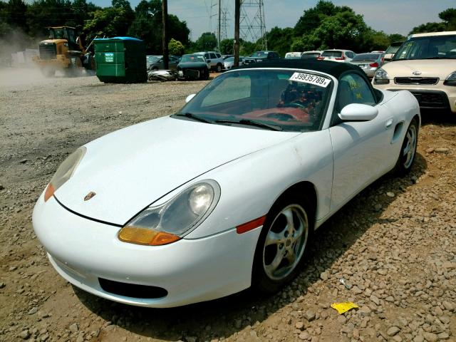 WP0CA2981VS623105 - 1997 PORSCHE BOXSTER WHITE photo 2