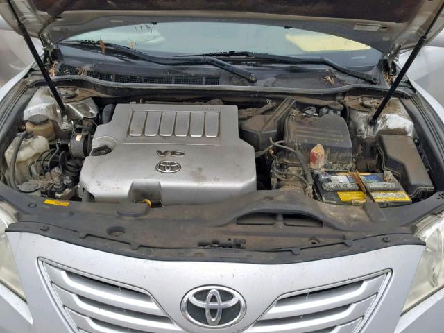 4T1BK46KX7U054052 - 2007 TOYOTA CAMRY NEW SILVER photo 7