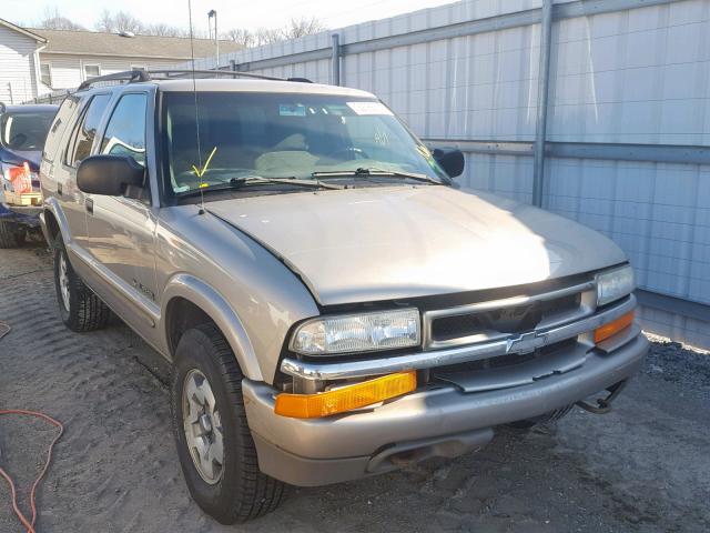 1GNDT13W62K239856 - 2002 CHEVROLET BLAZER GOLD photo 1