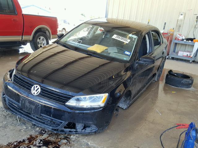 3VW2K7AJXEM395650 - 2014 VOLKSWAGEN JETTA BASE Սև լուսանկար 2