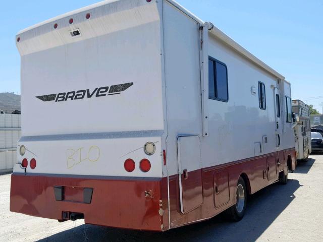 1F645D6YXE0A14785 - 2015 WINNEBAGO BRAVE SE WHITE photo 4