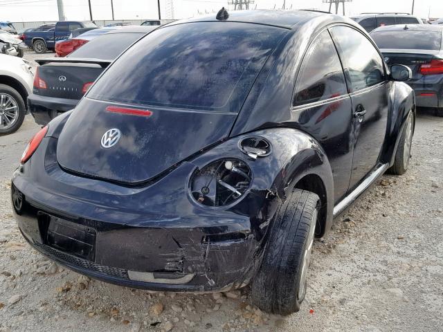 3VWRW31C08M526621 - 2008 VOLKSWAGEN NEW BEETLE შავი ფოტო 4