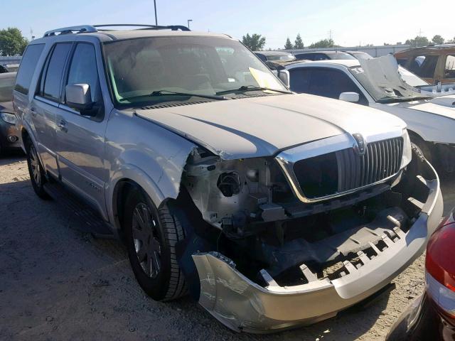 5LMFU27R43LJ16988 - 2003 LINCOLN NAVIGATOR ვერცხლისფერი ფოტო 1