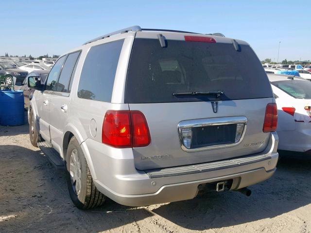 5LMFU27R43LJ16988 - 2003 LINCOLN NAVIGATOR ვერცხლისფერი ფოტო 3