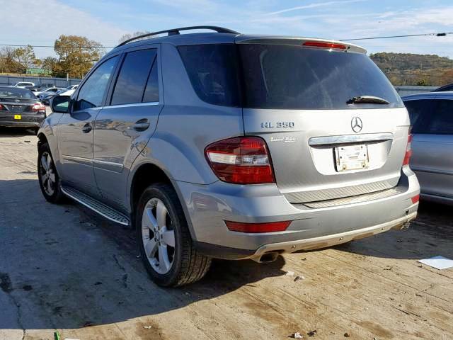 4JGBB5GB9AA547332 - 2010 MERCEDES-BENZ ML 350 SILVER photo 3