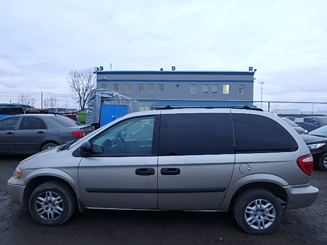 1D4GP25R05B214854 - 2005 DODGE CARAVAN SE BEIGE photo 10