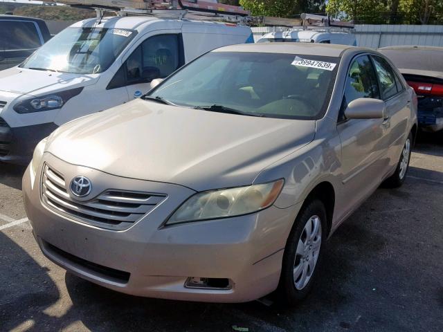 4T1BE46KX7U027117 - 2007 TOYOTA CAMRY NEW GOLD photo 2