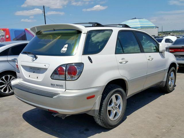 JTJGF10U120140693 - 2002 LEXUS RX 300 WHITE photo 4