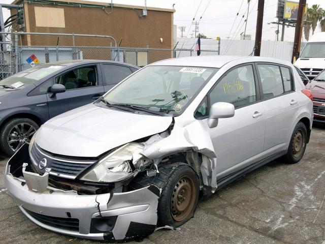 3N1BC13E97L385359 - 2007 NISSAN VERSA S SILVER photo 2