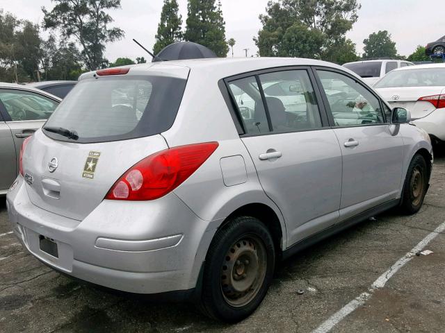 3N1BC13E97L385359 - 2007 NISSAN VERSA S SILVER photo 4