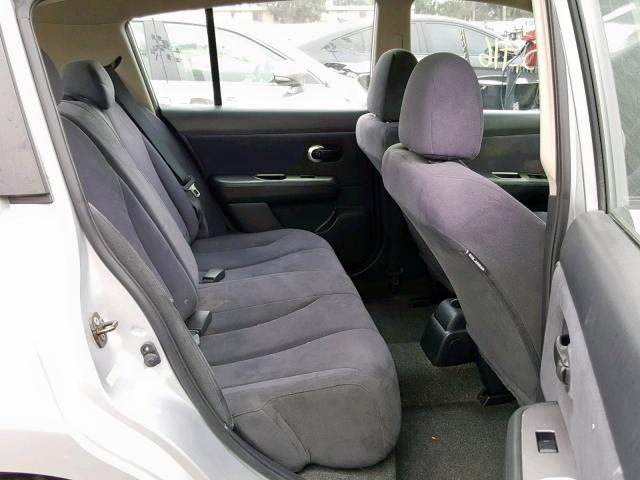 3N1BC13E97L385359 - 2007 NISSAN VERSA S SILVER photo 6