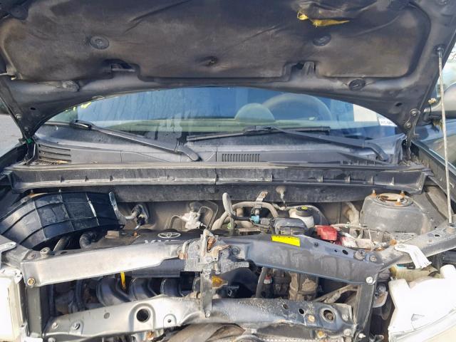 JTLKT324850210956 - 2005 TOYOTA SCION XB GREEN photo 7