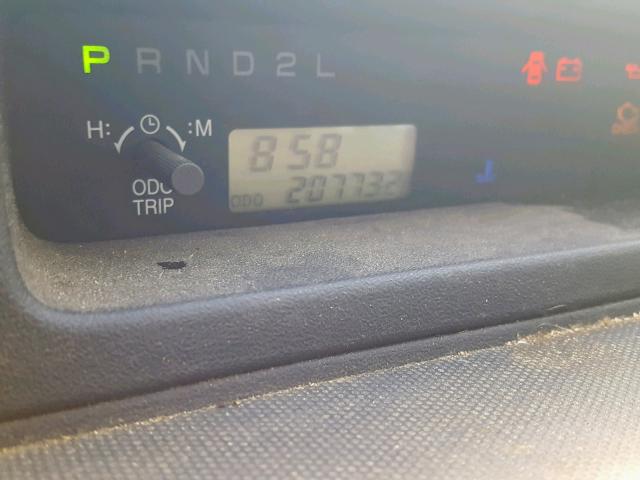 JTLKT324850210956 - 2005 TOYOTA SCION XB GREEN photo 8