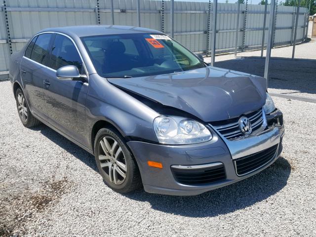 3VWRG71KX6M753680 - 2006 VOLKSWAGEN JETTA 2.5 SILVER photo 1