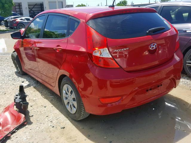 KMHCT5AE3HU311286 - 2017 HYUNDAI ACCENT SE RED photo 3