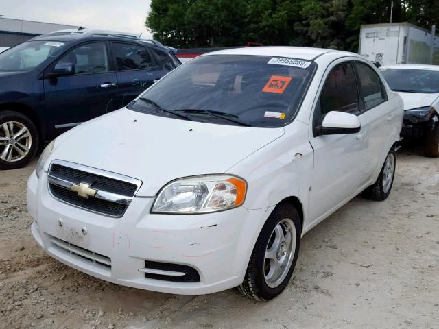 KL1TD56E69B372534 - 2009 CHEVROLET AVEO LS WHITE photo 2