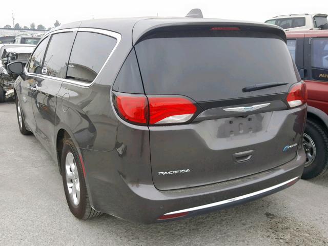 2C4RC1H74JR189166 - 2018 CHRYSLER PACIFICA H GRAY photo 3