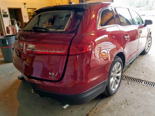 2LMHJ5ATXEBL57259 - 2014 LINCOLN MKT RED photo 4