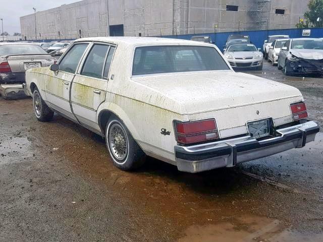 1G4AM6949DH897131 - 1983 BUICK REGAL LIMI WHITE photo 3