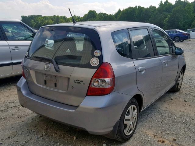 JHMGD37488S052729 - 2008 HONDA FIT GRAY photo 4