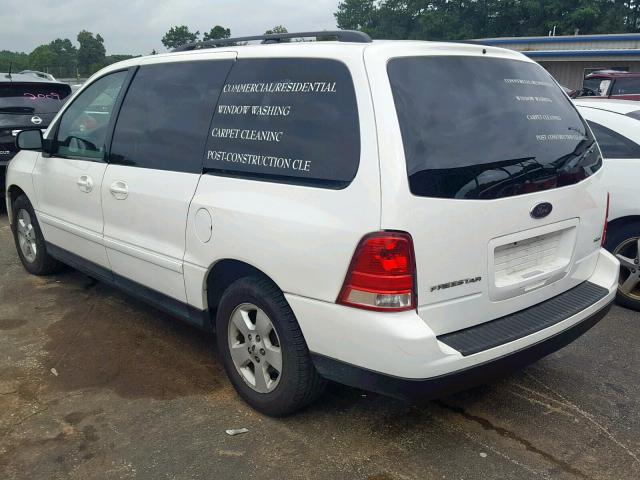 2FMZA57684BA84032 - 2004 FORD FREESTAR S WHITE photo 3