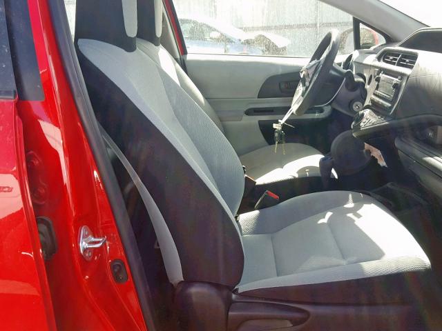 JTDKDTB34D1556074 - 2013 TOYOTA PRIUS C RED photo 5