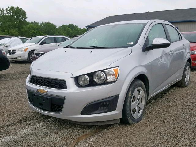 1G1JA5SH4G4185604 - 2016 CHEVROLET SONIC LS SILVER photo 2