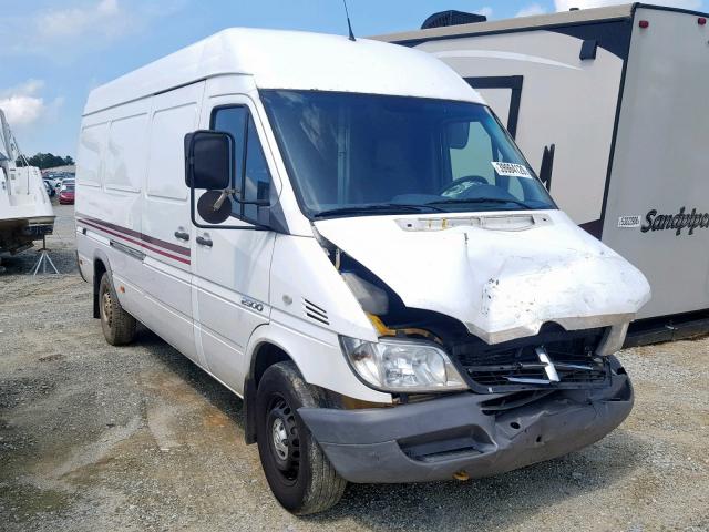 WD0PD744455791580 - 2005 DODGE SPRINTER 2 WHITE photo 1