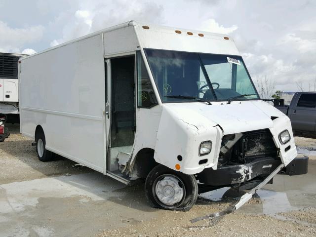 4UZA5FAC0YCG64034 - 2000 FREIGHTLINER CHASSIS M WHITE photo 1