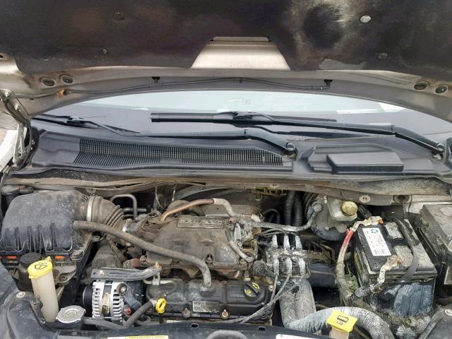 2V8HW341X9R543028 - 2009 VOLKSWAGEN ROUTAN SE SILVER photo 7