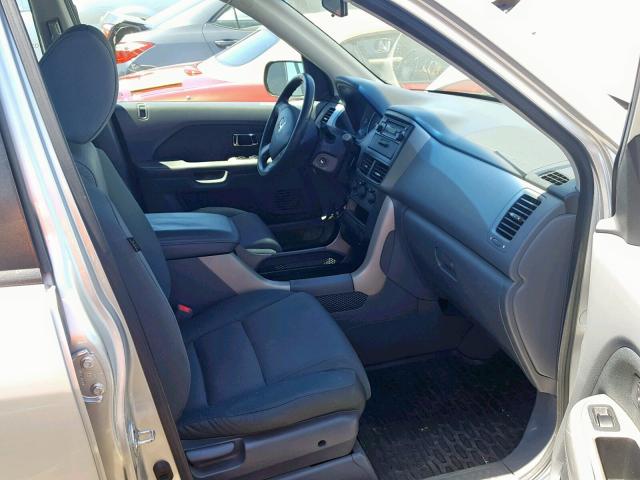 5FNYF28177B038217 - 2007 HONDA PILOT LX SILVER photo 5