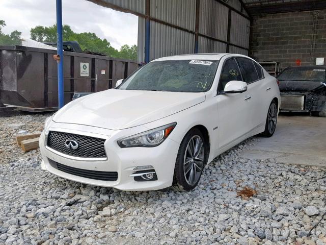 JN1AV7AP8GM490266 - 2016 INFINITI Q50 HYBRID WHITE photo 2