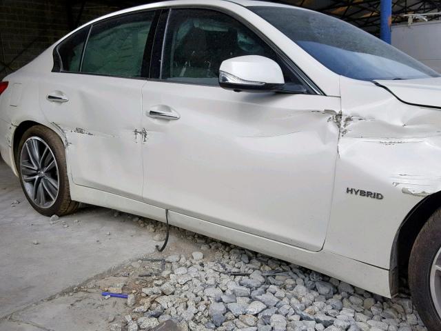 JN1AV7AP8GM490266 - 2016 INFINITI Q50 HYBRID WHITE photo 9