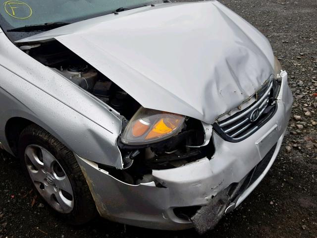 KNAFE222995644065 - 2009 KIA SPECTRA EX SILVER photo 9