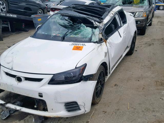 JTKJF5C76C3036019 - 2012 TOYOTA SCION TC 白色 照片 9