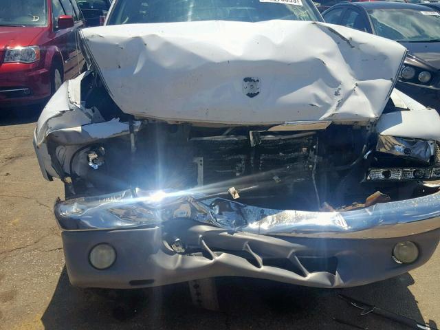 1D7HL48N13S295044 - 2003 DODGE DAKOTA QUA WHITE photo 9