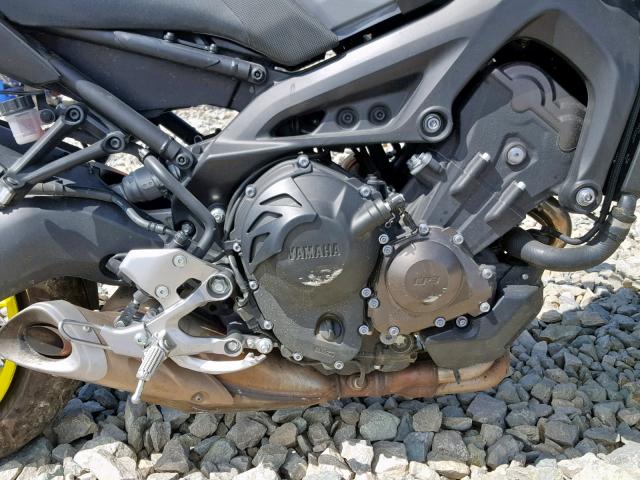 JYARN33E2GA010921 - 2016 YAMAHA FZ09 GRAY photo 7