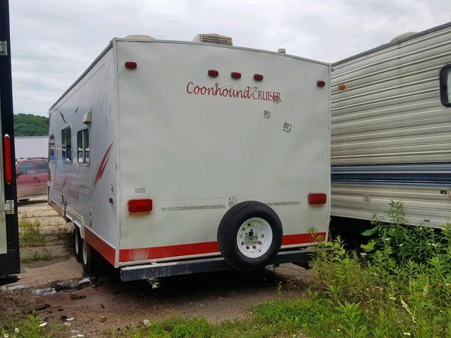 4YDT2492412028550 - 2001 KEYSTONE BOBCAT WHITE photo 3