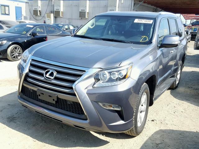 JTJBM7FX6J5194190 - 2018 LEXUS GX GRAY photo 2