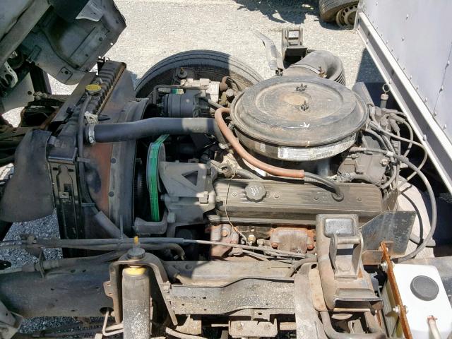 4KDB4B1A2RJ002268 - 1994 GMC 4000 W4S04 WHITE photo 7