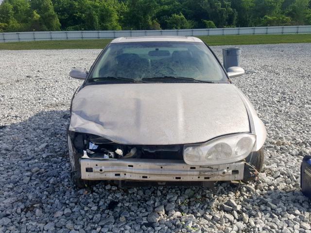 1G8ZR12711Z227976 - 2001 SATURN SC2 SILVER photo 9